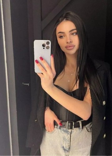 Вика, Г. Сухиничи